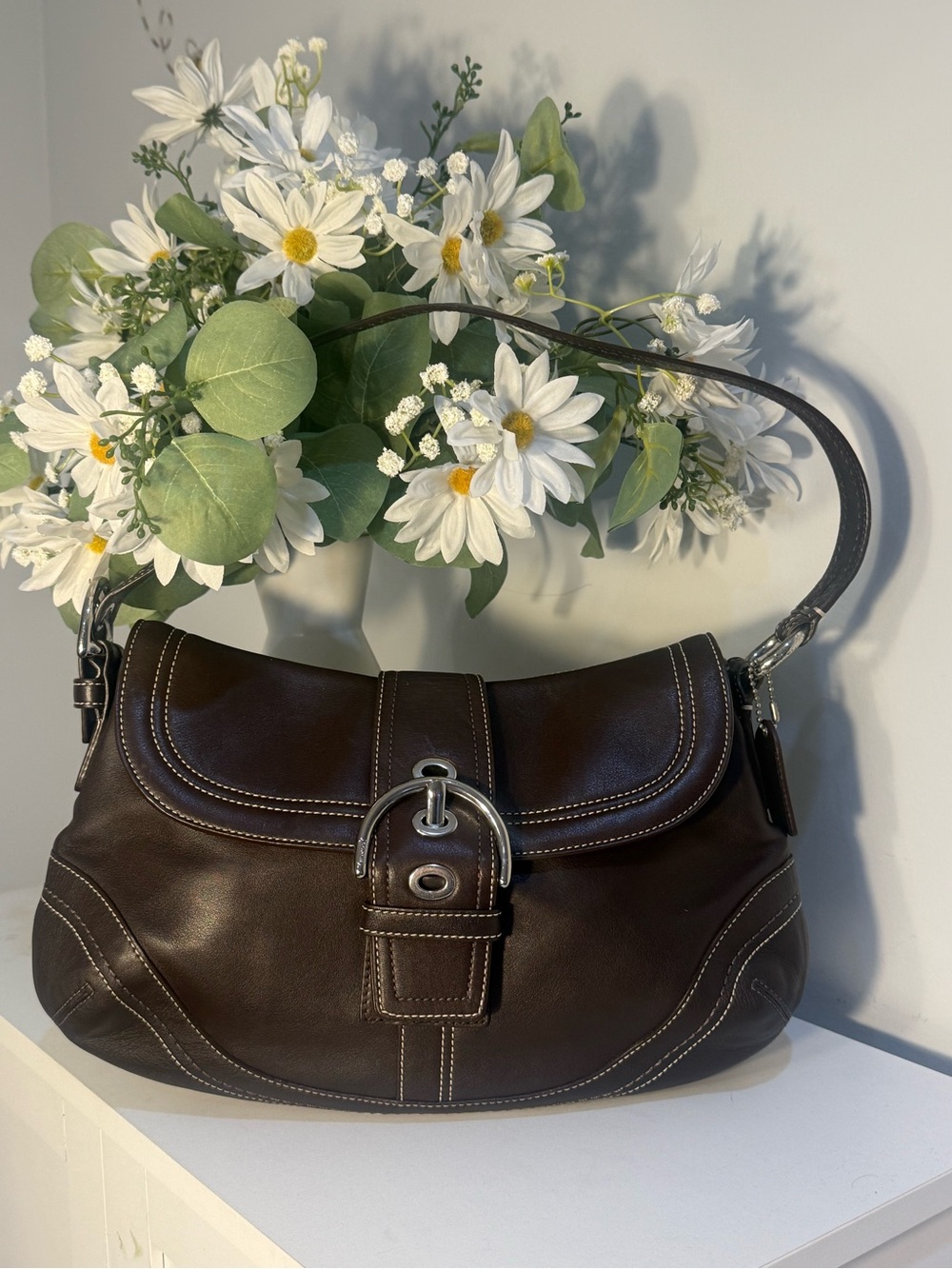 Coach Vintage 2007 Soho Chocolate Brown Leather Buckle Hobo Bag F10810